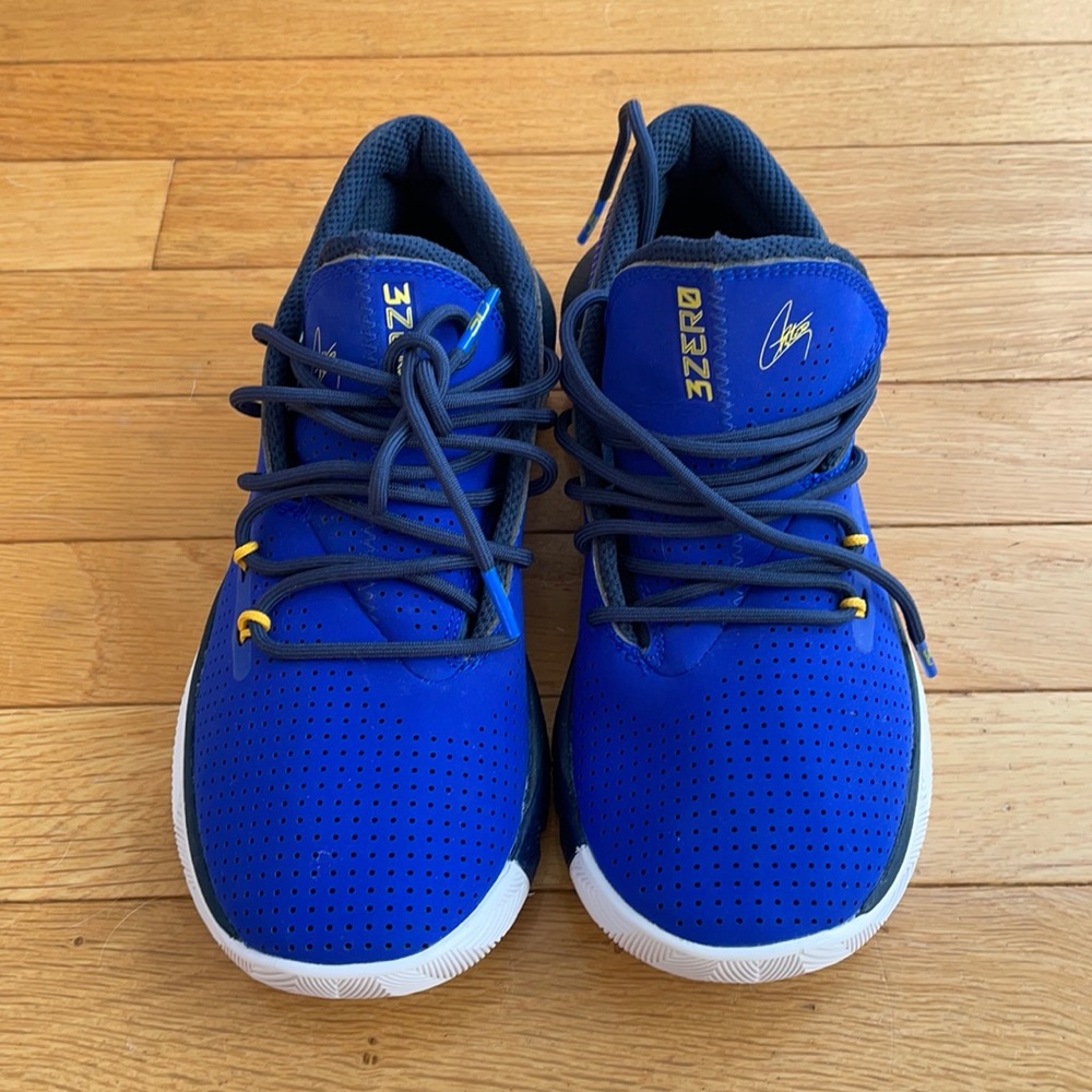 UA Steph Curry 3zero Size 3.5Y